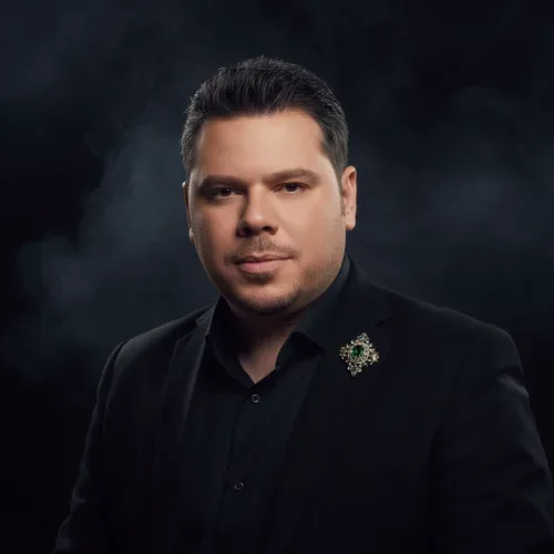 كرم حلوم